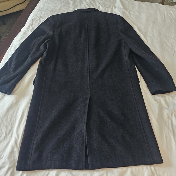 Vintage The Halle Bros Co Men's Long Cashmere Winter Overcoat w Buttons Academia - Picture 7 of 12